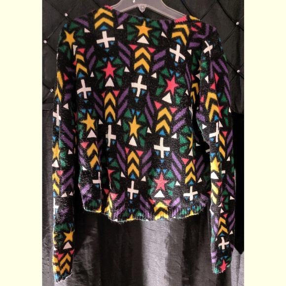 Dividend Cropped Sweater - Picture 2 of 3